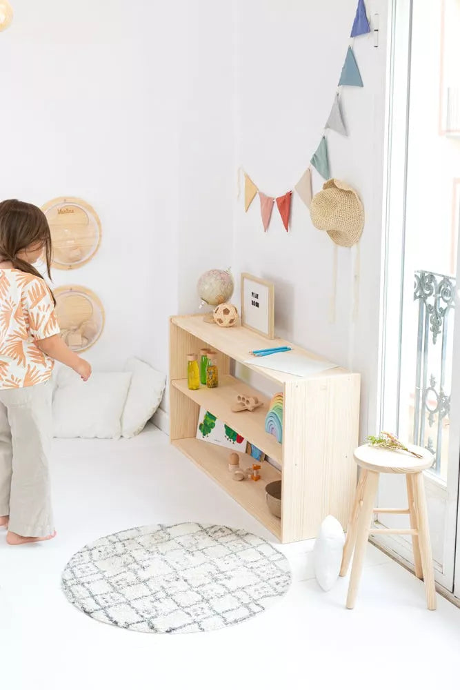shelf medium